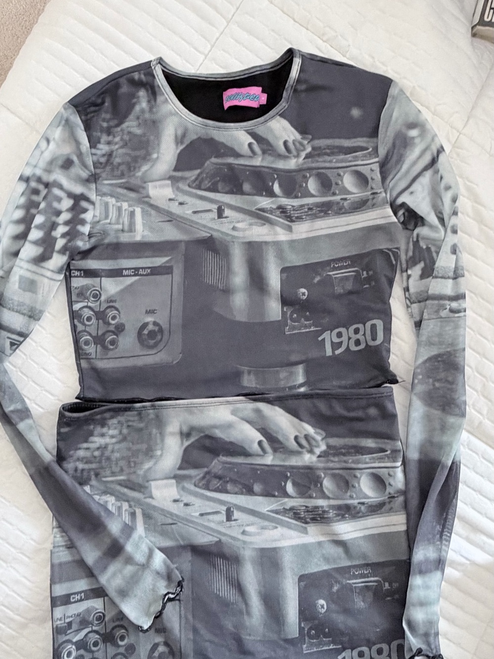 Edikted DJ Turntable Mesh 2-Piece Set Crop Top and Mini Skirt Gray Size S
